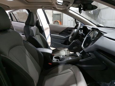 Used 2024 Subaru Crosstrek 2.0i Premium AWD/4WD image 10