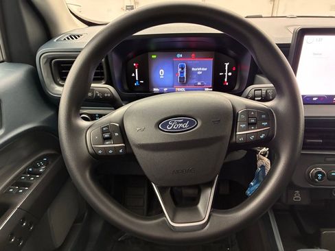 New 2025 Ford Maverick XL image 19