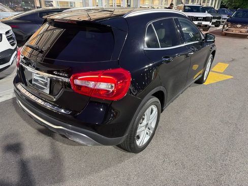 Used 2020 Mercedes-Benz GLA 250 4MATIC image 4
