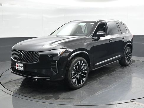 New 2026 Volvo XC90 B6 Plus w/ Protection Package Premier AWD/4WD image 5