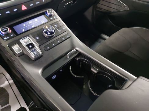 Used 2024 Hyundai Palisade Calligraphy image 27