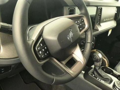 New 2026 Ford Bronco Badlands AWD/4WD image 15