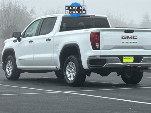Used 2023 GMC Sierra 1500 Pro w/ Pro Value Package image 3