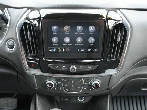 Used 2023 Chevrolet Traverse LT AWD/4WD image 30