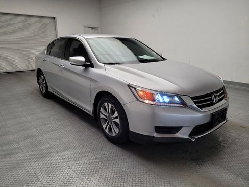 Used 2015 Honda Accord LX image 13