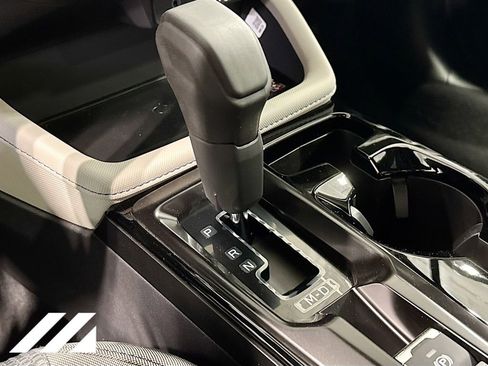 New 2026 Subaru Forester Touring AWD/4WD image 18