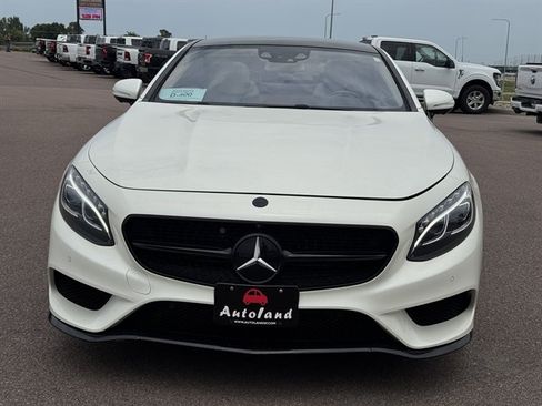 Used 2015 Mercedes-Benz S 550 4MATIC Coupe w/ Sport Package image 2