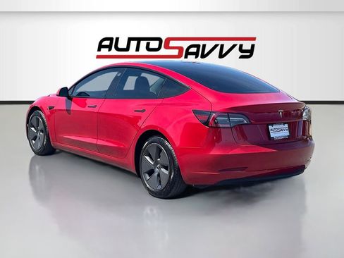 Used 2023 Tesla Model 3 Standard Range image 5
