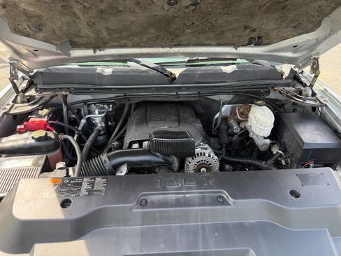 Used 2013 Chevrolet Silverado 2500 LT w/ Interior Plus Package image 37