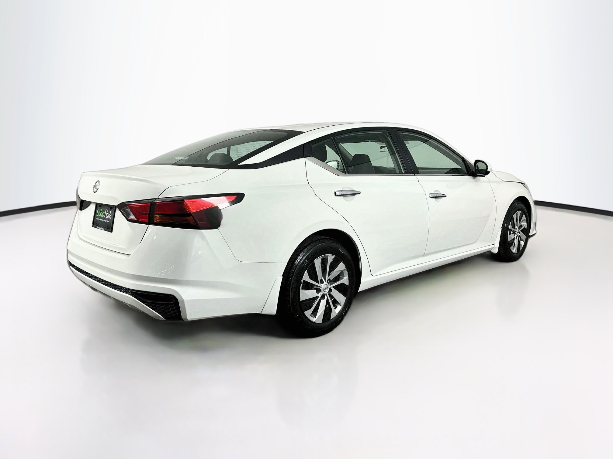 Used 2022 Nissan Altima 2.5 S FWD image 9