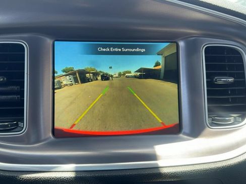 Used 2022 Dodge Charger Scat Pack w/ Navigation & Travel Group RWD image 17
