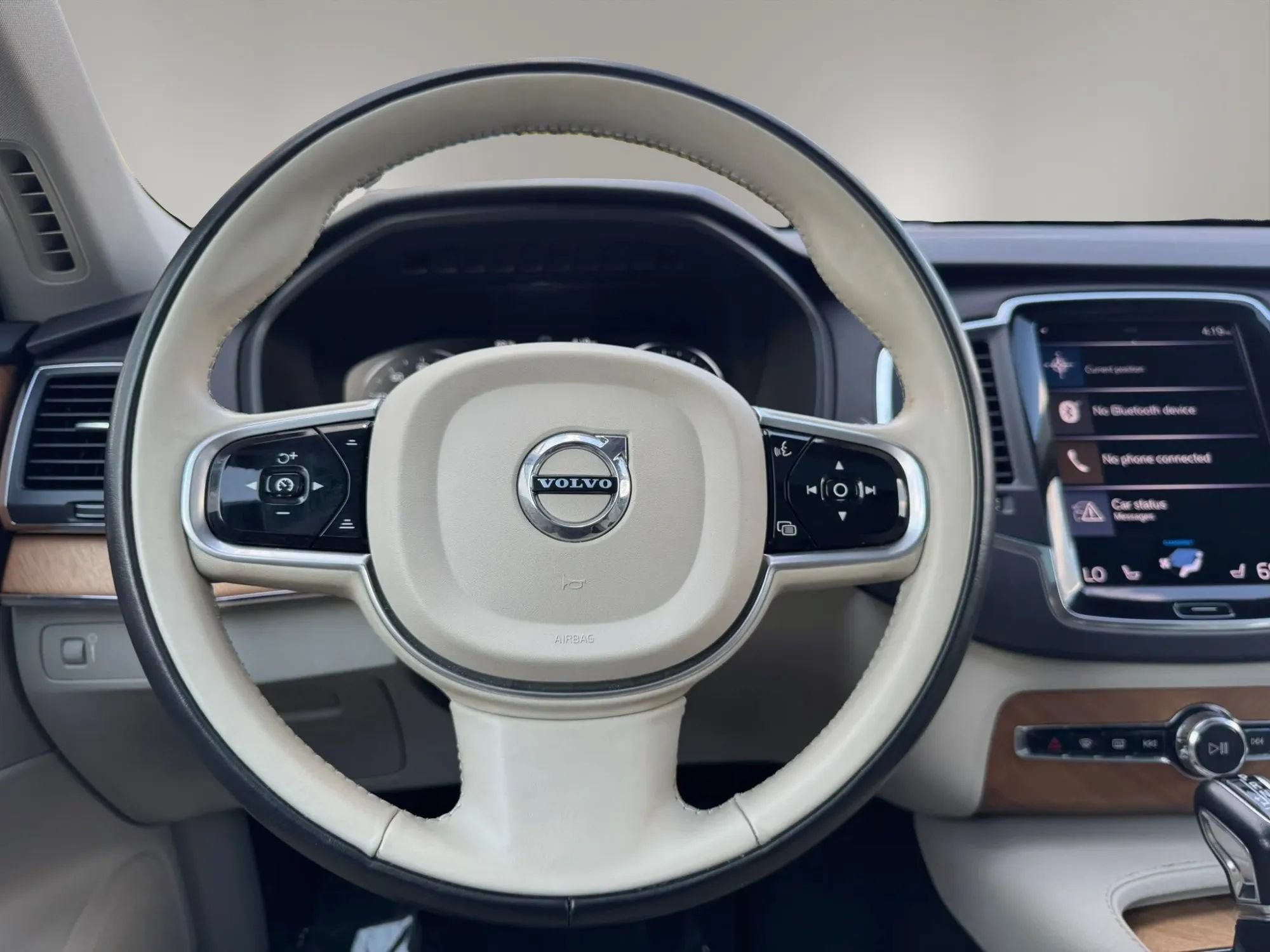 Used 2021 Volvo XC90 T6 Momentum w/ Protection Package Premier AWD/4WD image 26
