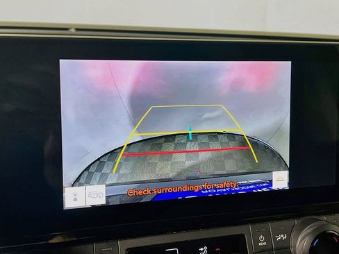 Certified 2025 Toyota Grand Highlander AWD image 12