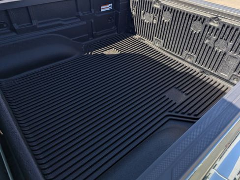 New 2026 Nissan Frontier SV w/ Tow Package image 8