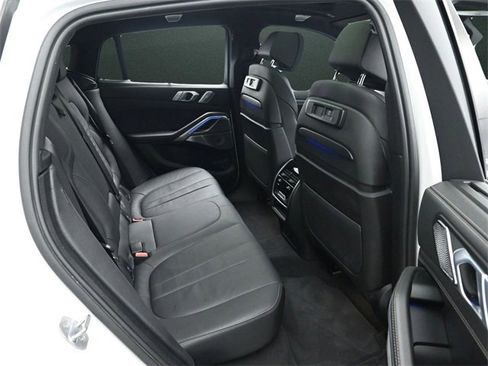 Used 2020 BMW X6 M50i w/ Executive Package image 18