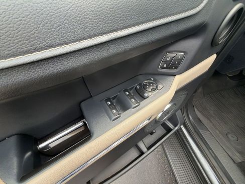 Used 2024 Ford Expedition Max XLT AWD/4WD image 19