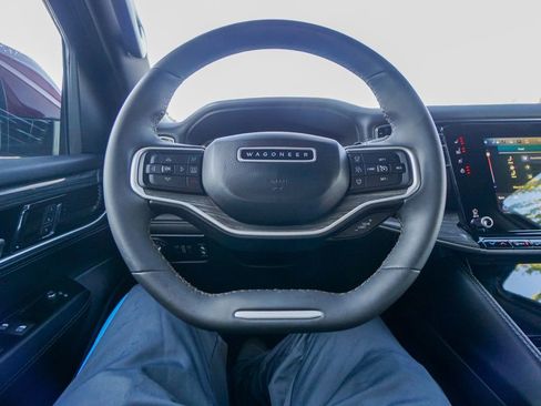 Used 2022 Jeep Wagoneer Series III w/ Convenience Group I image 21