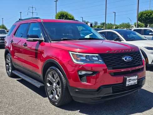 Certified 2018 Ford Explorer Sport AWD/4WD image 8