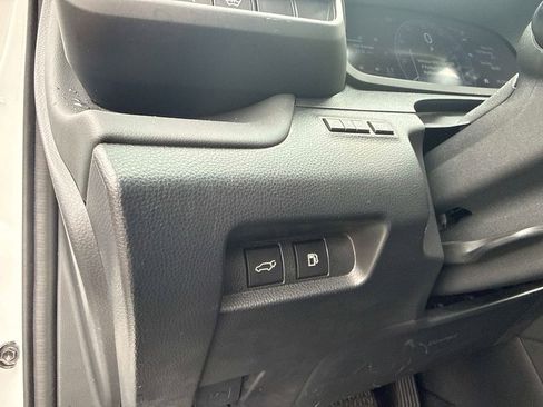 Used 2025 Toyota Crown Signia w/ Advanced Technology Package AWD/4WD image 26
