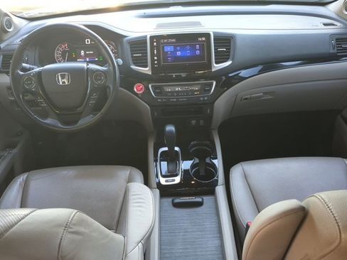 Used 2019 Honda Ridgeline RTL-E image 13