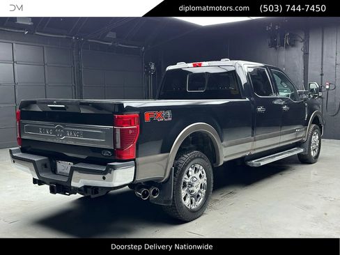 Used 2022 Ford F350 King Ranch w/ Chrome Package image 6