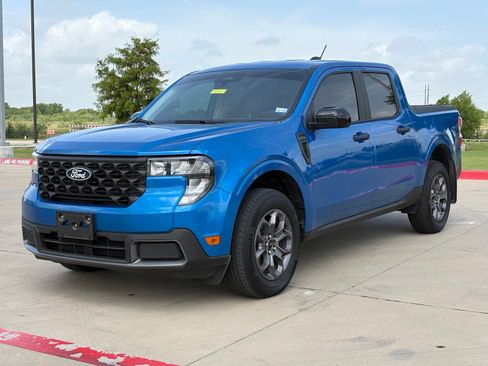 Used 2025 Ford Maverick XLT w/ XLT Luxury Package FWD image 3