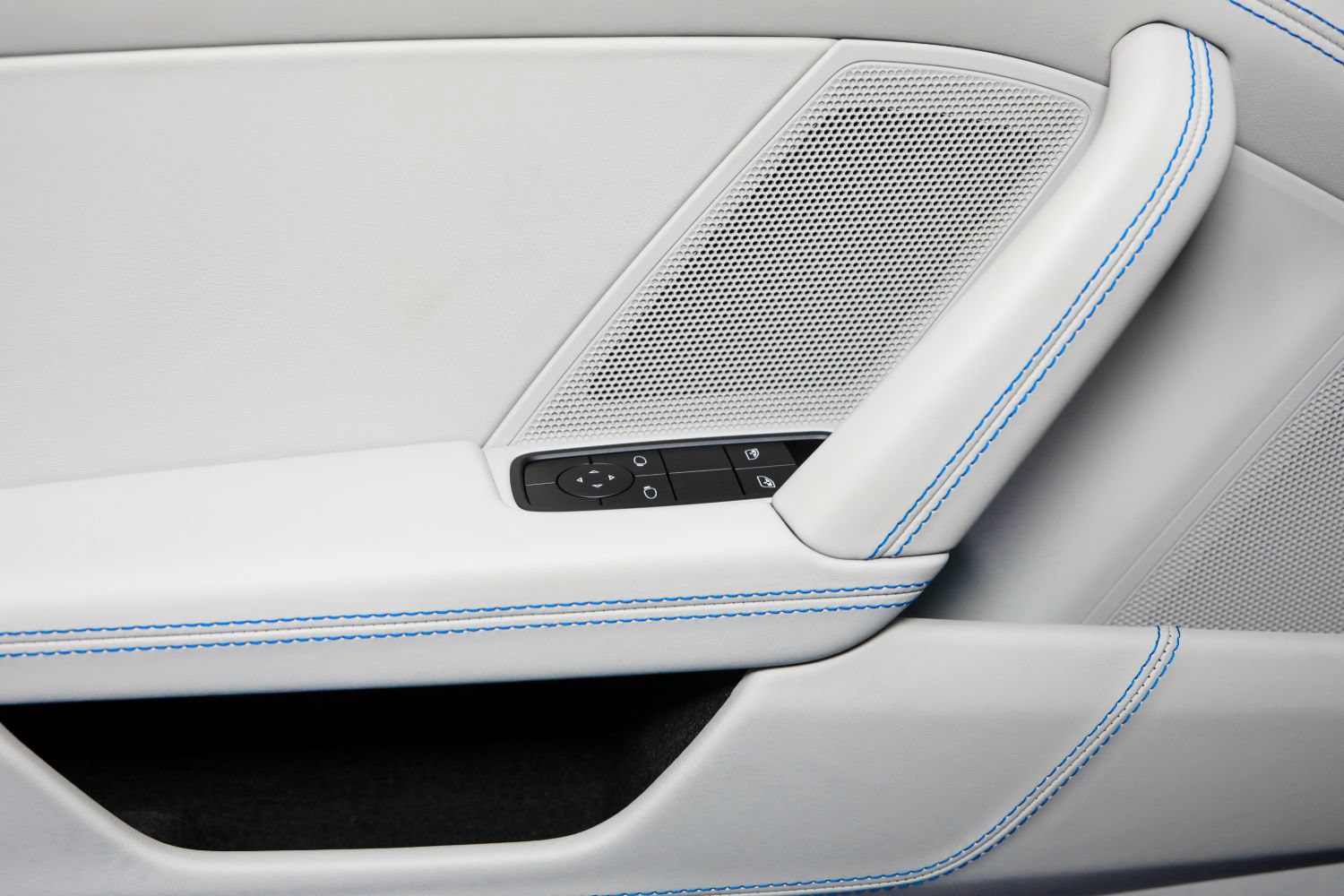 Used 2022 Porsche 911 GT3 RWD image 50
