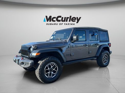 Used 2020 Jeep Wrangler Unlimited Sport AWD/4WD image 2