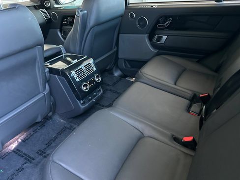 Used 2019 Land Rover Range Rover Long Wheelbase Supercharged AWD/4WD image 4