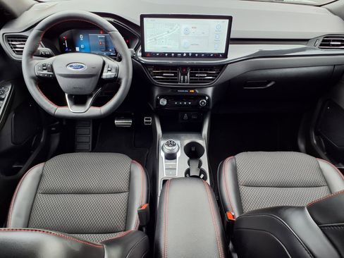 Certified 2024 Ford Escape ST-Line w/ Tech Pack #1 image 10