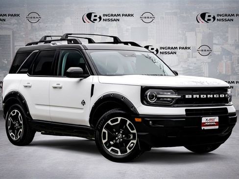 Used 2023 Ford Bronco Sport Outer Banks w/ Tech Package image 1