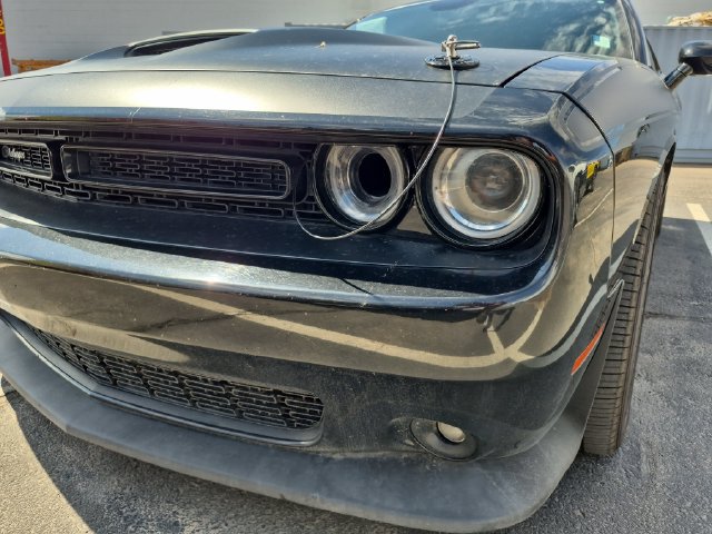 Certified 2022 Dodge Challenger R/T Scat Pack w/ T/A Package RWD image 2