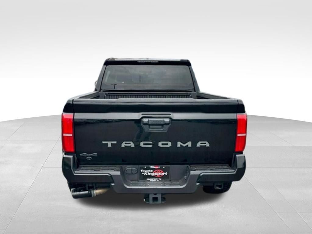 Used 2025 Toyota Tacoma SR5 AWD/4WD image 6