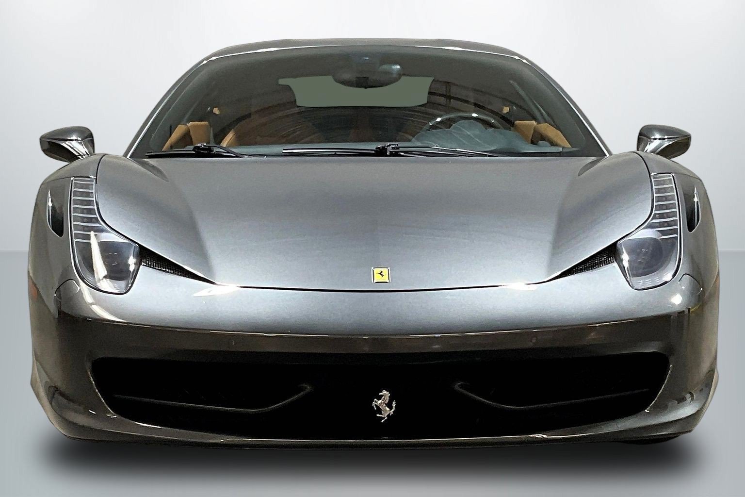 Used 2014 Ferrari 458 Italia Coupe RWD image 2