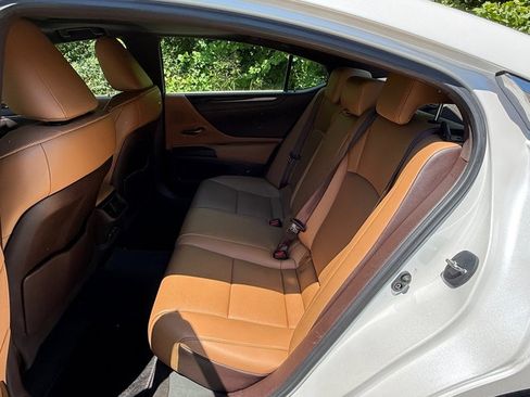 Used 2020 Lexus ES 350 w/ Premium Package FWD image 15