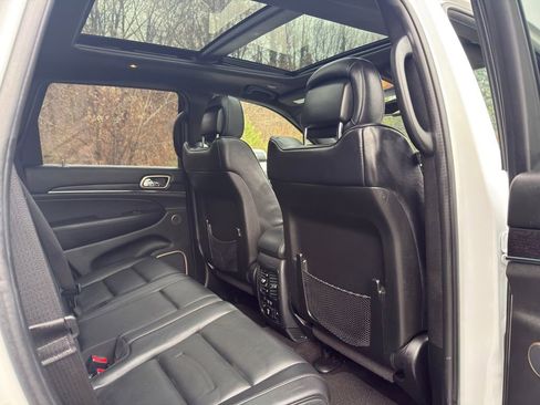 Used 2016 Jeep Grand Cherokee Summit image 26