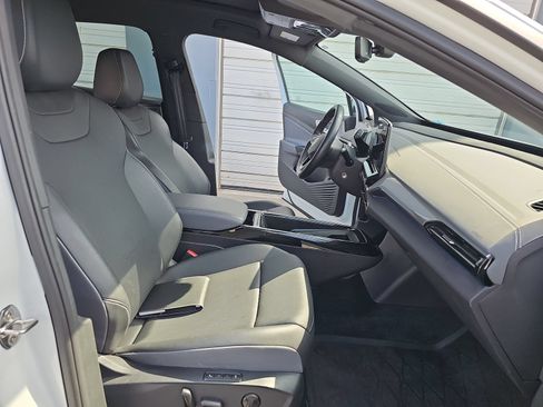 Certified 2023 Volkswagen ID.4 Pro S RWD image 12