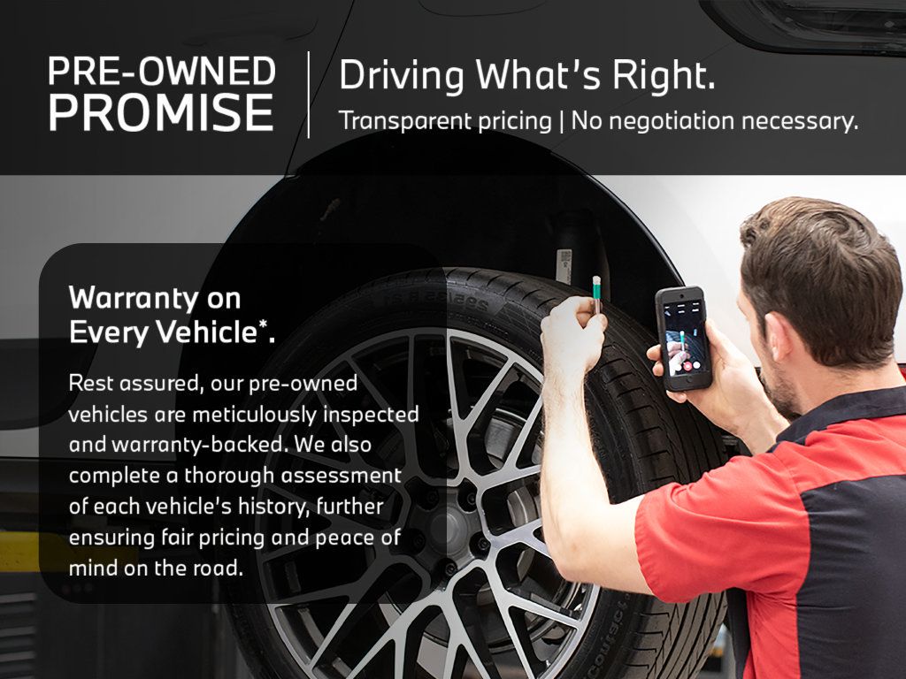 Used 2024 BMW 760i xDrive AWD/4WD image 18