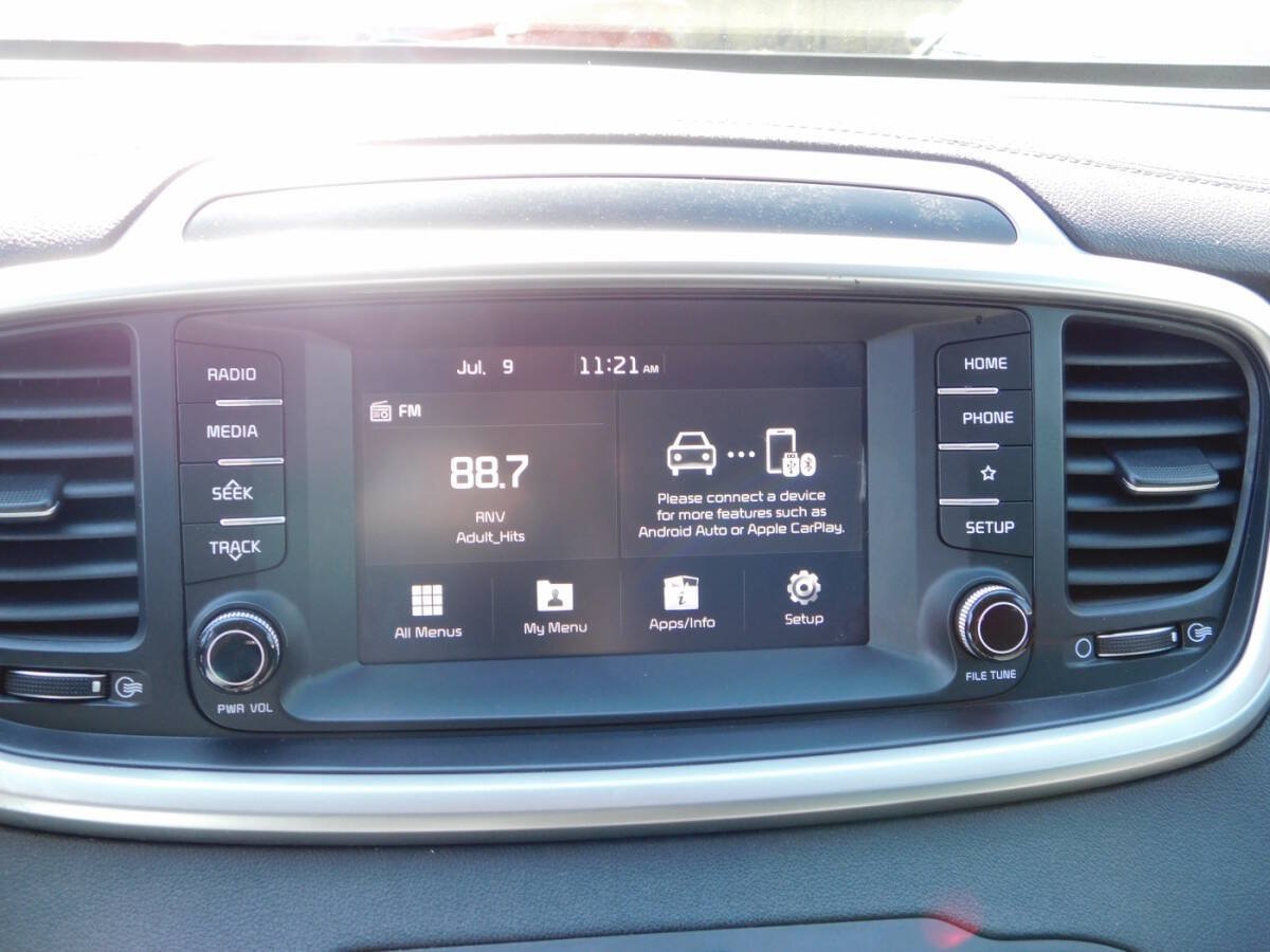 Used 2020 Kia Sorento LX w/ LX I4 Convenience Package AWD/4WD image 12
