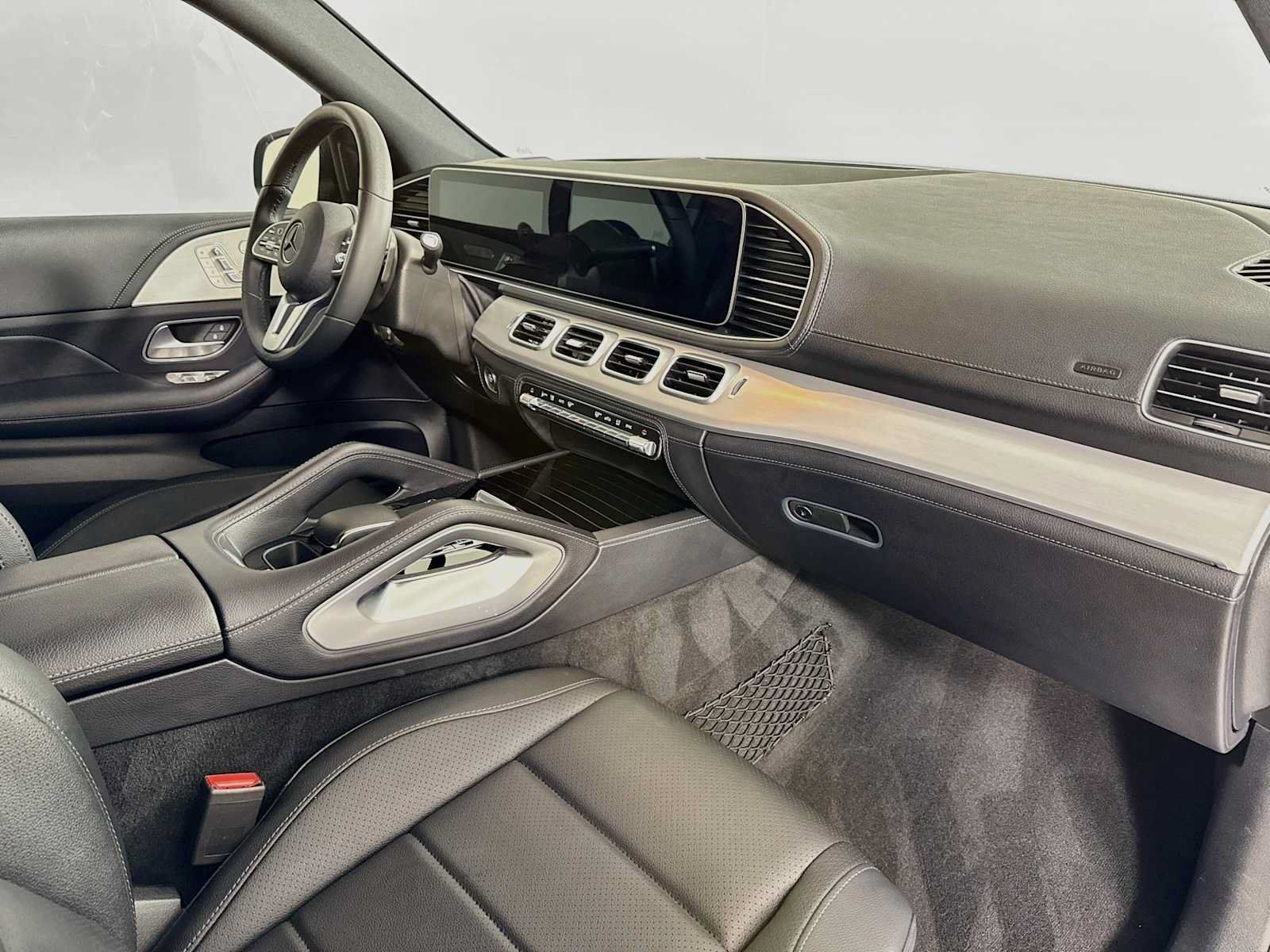 Used 2020 Mercedes-Benz GLE 350 4MATIC image 30
