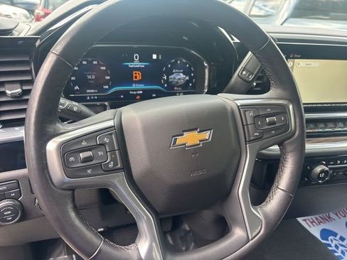 Used 2022 Chevrolet Silverado 1500 LT image 8
