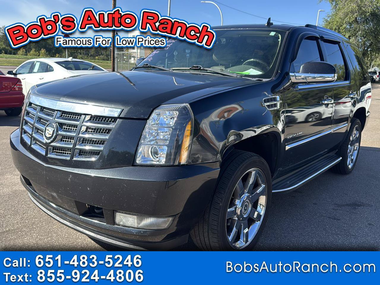 Used 2010 Cadillac Escalade Luxury AWD/4WD image 1