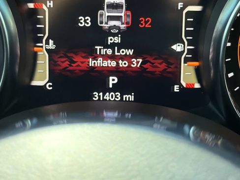 Used 2023 Jeep Wrangler Unlimited Rubicon w/ LED Lighting Group AWD/4WD image 22