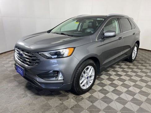 Certified 2022 Ford Edge SEL w/ Convenience Package image 3