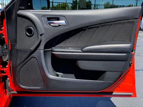 Used 2022 Dodge Charger Scat Pack w/ Harman/Kardon Audio Group RWD image 26
