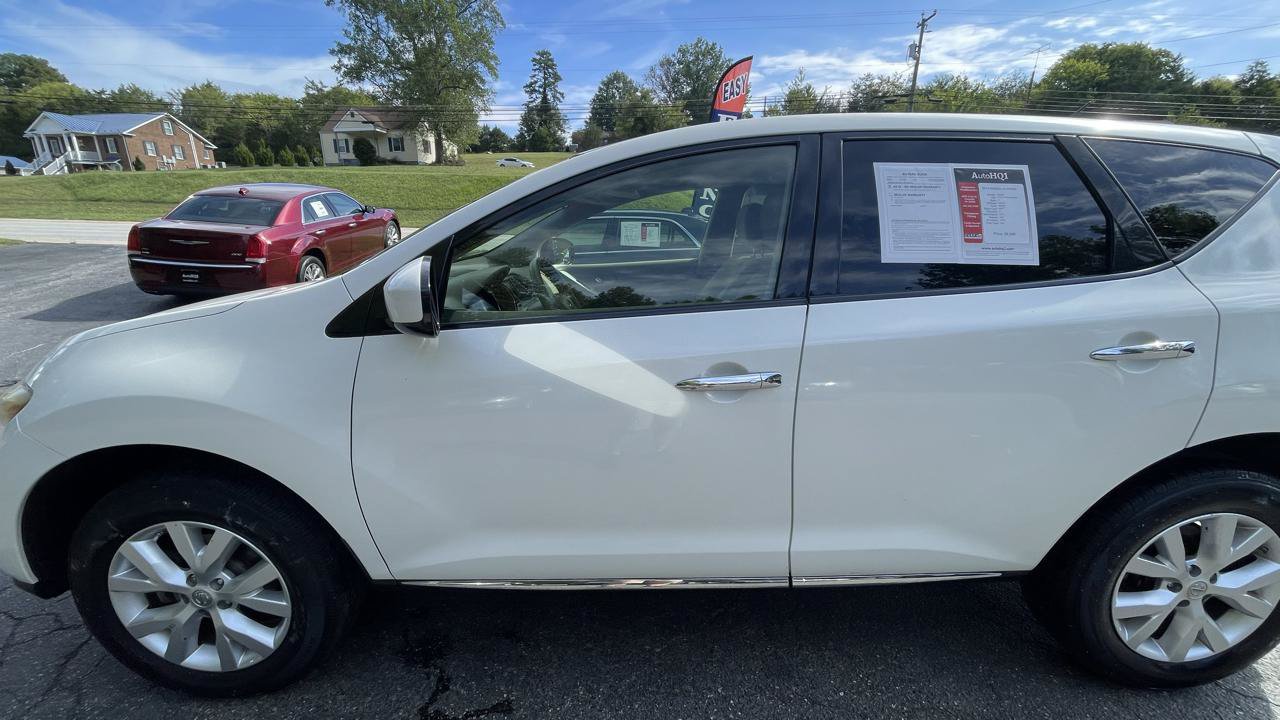 Used 2014 Nissan Murano S AWD/4WD image 3