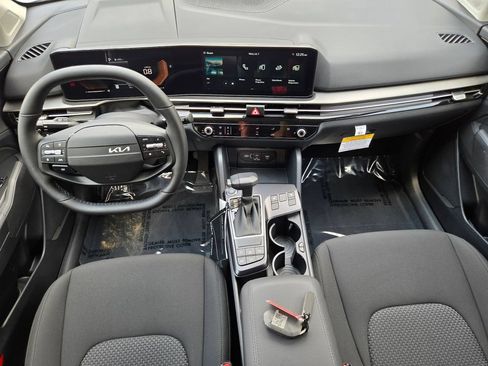 New 2026 Kia Sportage LX w/ LX Convenience Package FWD image 20