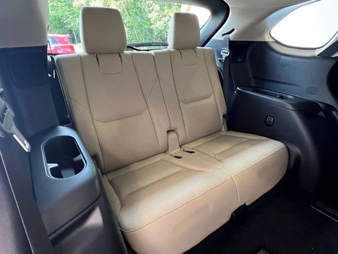 Used 2019 MAZDA CX-9 Touring w/ Touring Premium Package image 16