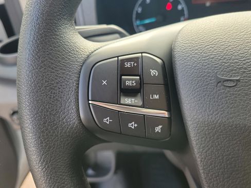 Used 2025 Ford Transit 250 Base image 27