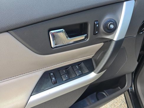 Used 2011 Ford Edge SEL w/ 202A Rapid Spec Order Code FWD image 7
